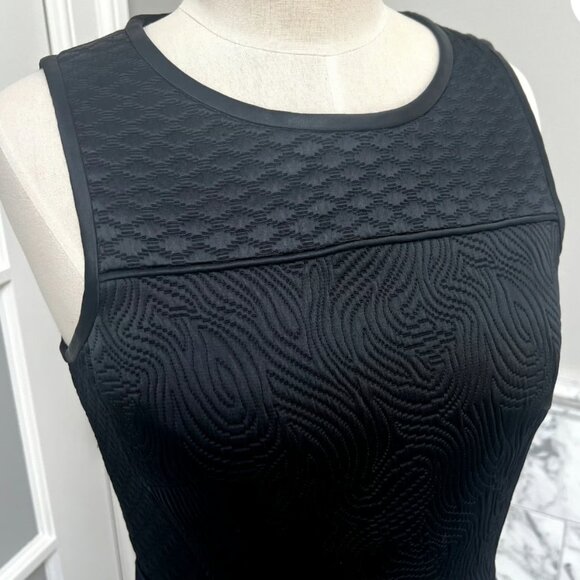 Tibi Black Textured Peplum Top – Size 4 - Picture 3 of 8